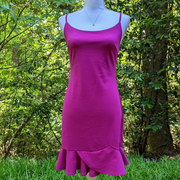 AQUA Ruffle Hem Party Mini Dress in Fuchsia Size Small Sleeveless Lined - Picture 6 of 7